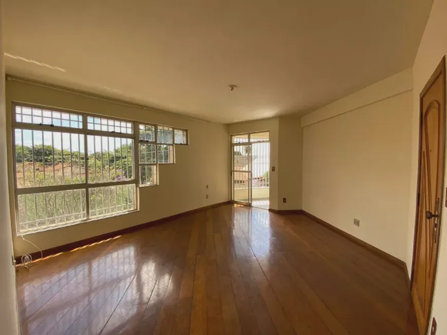 Foto 1 de Apartamento com 3 Quartos à venda, 155m² em Santa Amélia, Belo Horizonte