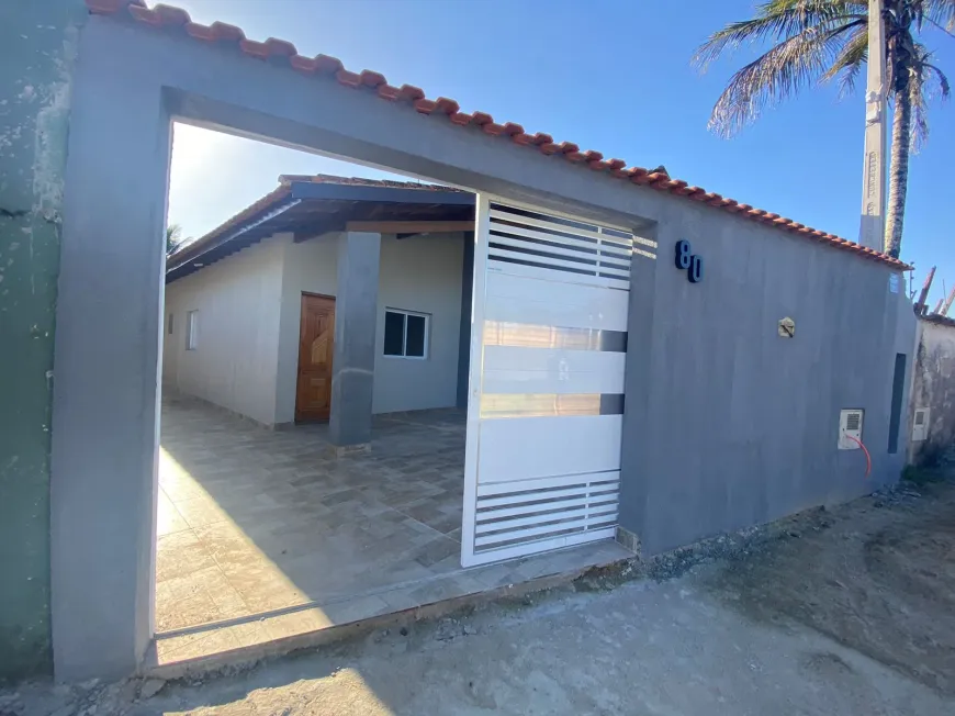 Foto 1 de Casa com 2 Quartos à venda, 67m² em Jardim das Palmeiras, Itanhaém