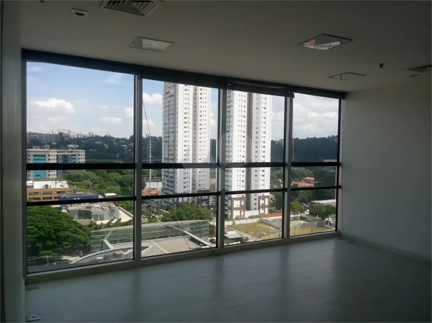 Foto 1 de Sala Comercial para alugar, 540m² em Chácara Santo Antônio, São Paulo