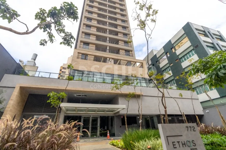 Foto 1 de Apartamento com 2 Quartos à venda, 76m² em Indianópolis, São Paulo