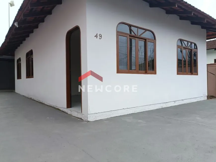 Foto 1 de Casa com 3 Quartos à venda, 70m² em Jardim Iririú, Joinville