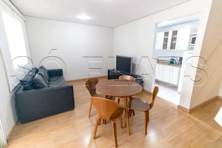 Foto 1 de Flat com 1 Quarto à venda, 55m² em Vila Uberabinha, São Paulo