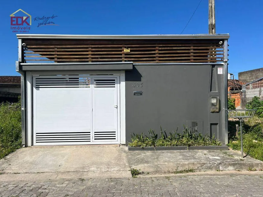 Foto 1 de Casa com 2 Quartos à venda, 64m² em Jardim Das Gaivotas, Caraguatatuba