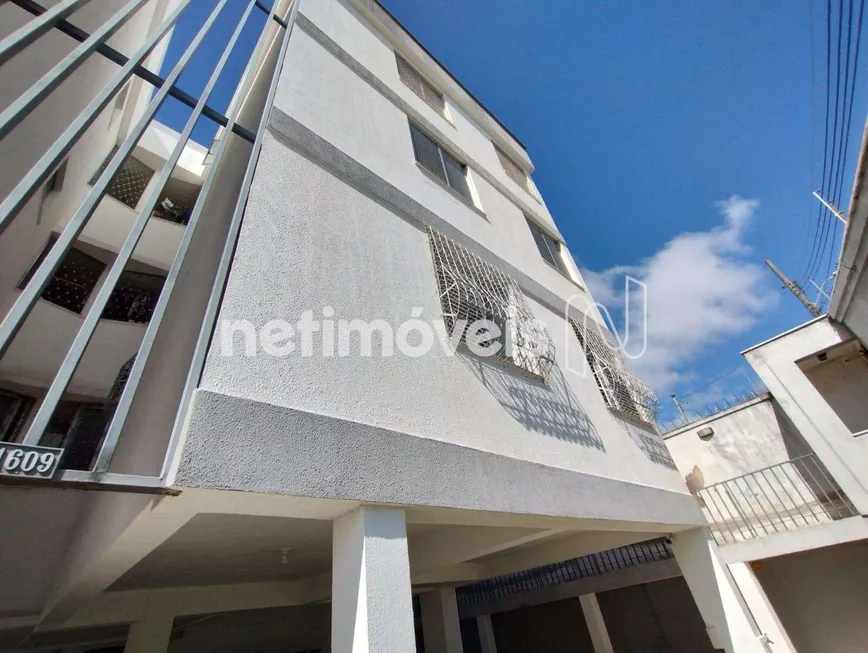 Foto 1 de Apartamento com 2 Quartos à venda, 90m² em Sagrada Família, Belo Horizonte