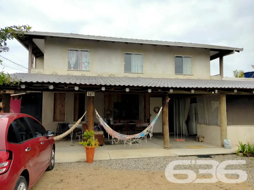 Foto 1 de Sobrado com 4 Quartos à venda, 120m² em Barra de Itapocú, Araquari