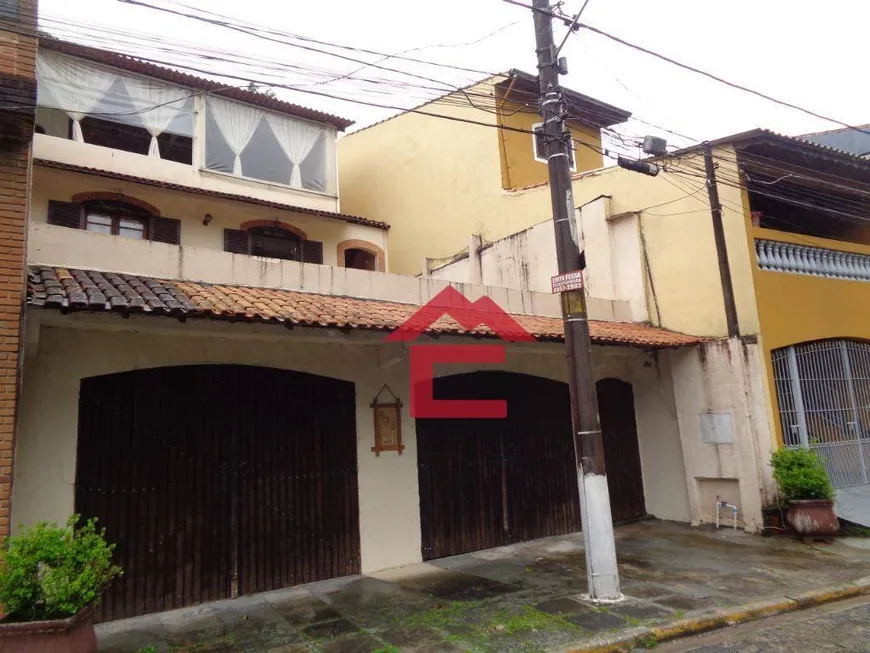 Foto 1 de Casa com 4 Quartos à venda, 350m² em Jardim Adelina, Cotia