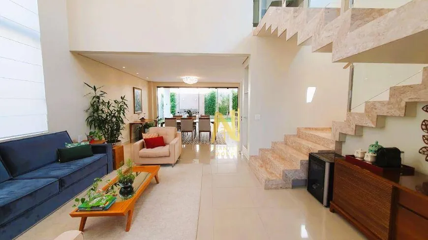Foto 1 de Casa de Condomínio com 3 Quartos à venda, 270m² em ALPHAVILLE II, Londrina