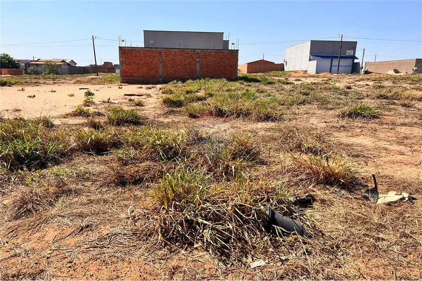 Foto 1 de Lote/Terreno à venda, 250m² em Jardim dos Ipes II, Araguaína