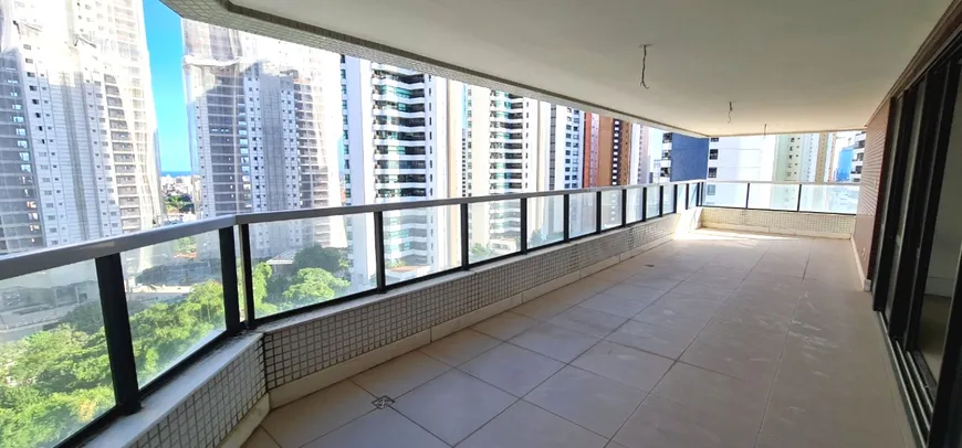 Foto 1 de Apartamento com 4 Quartos à venda, 295m² em Horto Florestal, Salvador