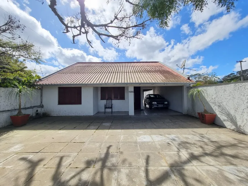 Foto 1 de Casa com 4 Quartos à venda, 130m² em Ponta Grossa, Porto Alegre