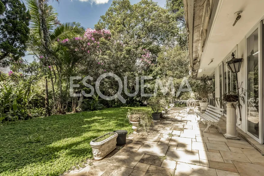 Foto 1 de Casa com 4 Quartos à venda, 500m² em Cidade Jardim, São Paulo