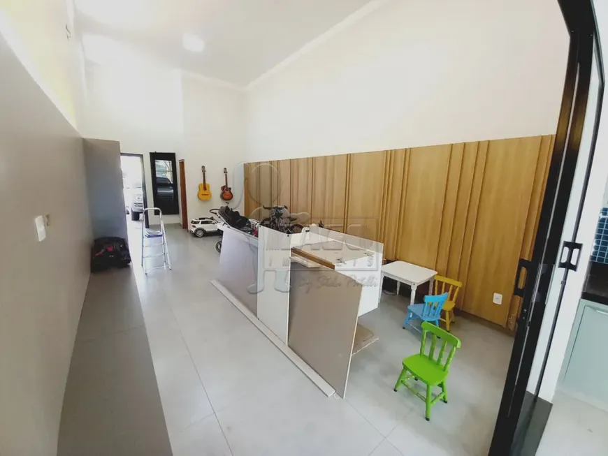 Foto 1 de Casa de Condomínio com 3 Quartos à venda, 147m² em Jardim Cybelli, Ribeirão Preto