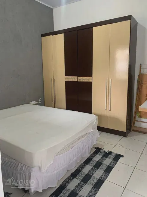 Foto 1 de Casa com 2 Quartos à venda, 60m² em Monte Serrat, Salvador