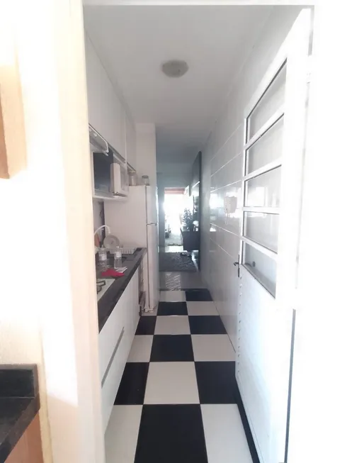 Foto 1 de Casa de Condomínio com 2 Quartos à venda, 125m² em Jardim Marcondes, Jacareí