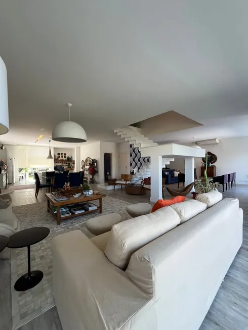 Foto 1 de Casa de Condomínio com 2 Quartos à venda, 550m² em Imboassica, Macaé