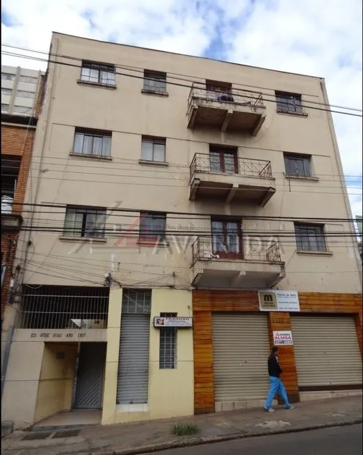 Foto 1 de Apartamento com 1 Quarto para alugar, 30m² em Centro, Londrina