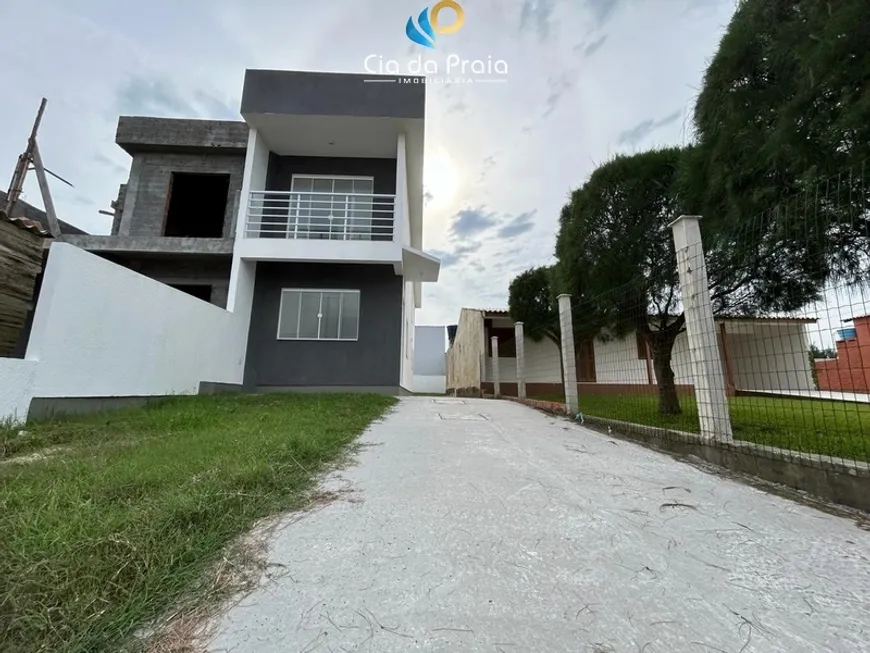 Foto 1 de Casa com 2 Quartos à venda, 100m² em Zona Nova Sul, Tramandaí