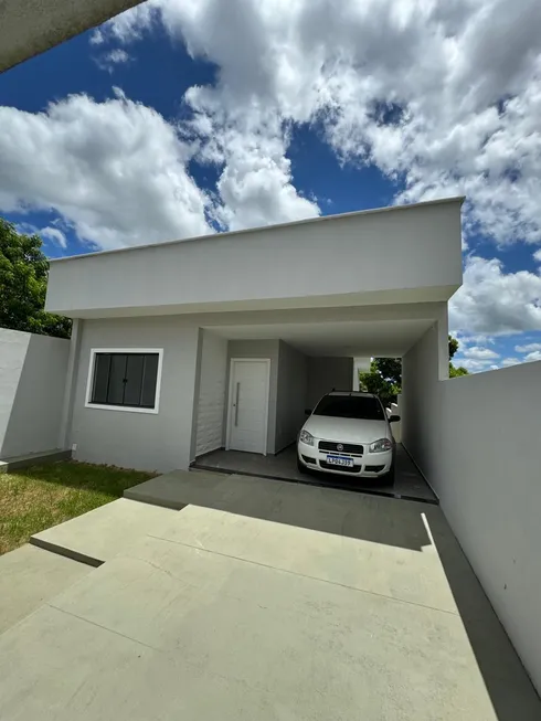 Foto 1 de Casa com 2 Quartos para venda ou aluguel, 115m² em Porto da Roca bacaxa, Saquarema