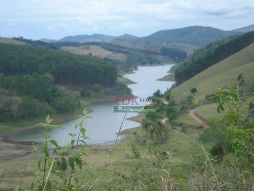 Foto 1 de Fazenda/Sítio com 1 Quarto à venda, 70m² em Zona Rural, Natividade da Serra