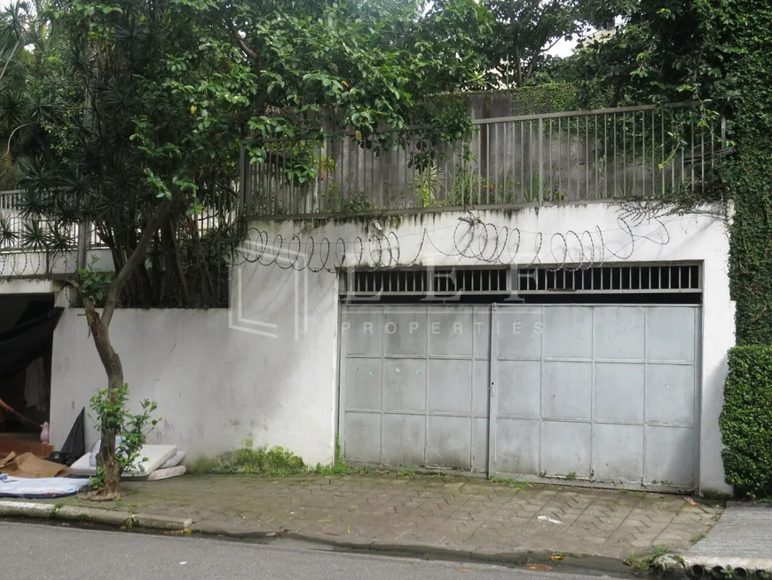 Foto 1 de Casa com 2 Quartos à venda, 200m² em Moema, São Paulo