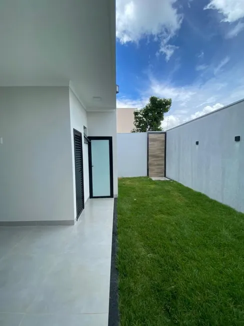 Foto 1 de Casa com 3 Quartos à venda, 160m² em Jardim Inconfidência, Uberlândia