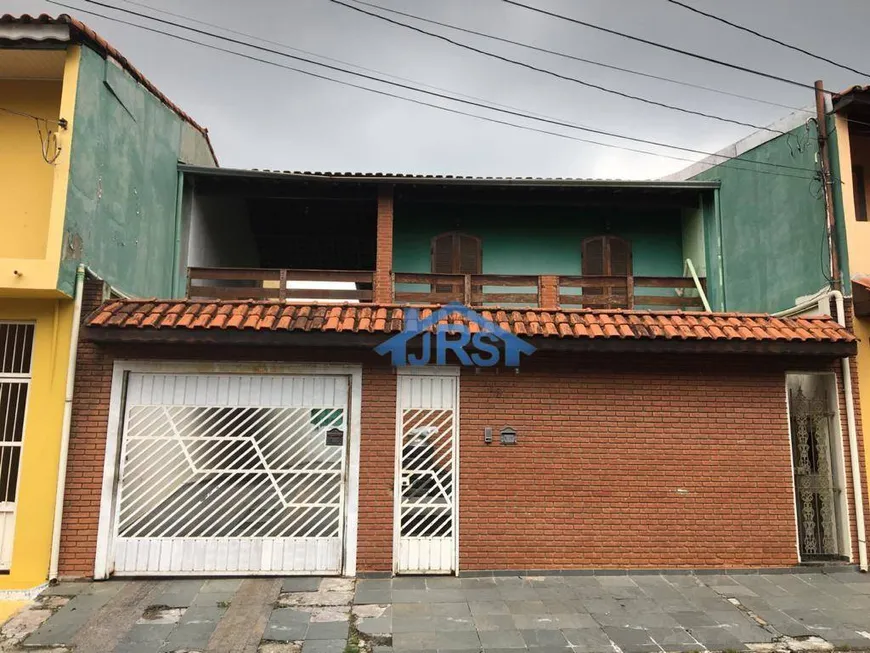 Foto 1 de Casa de Condomínio com 5 Quartos à venda, 280m² em Vila Pouso Alegre, Barueri