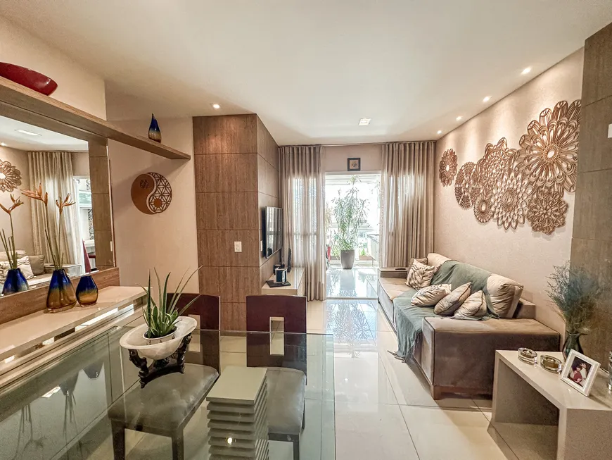 Foto 1 de Apartamento com 3 Quartos para alugar, 90m² em Bento Ferreira, Vitória