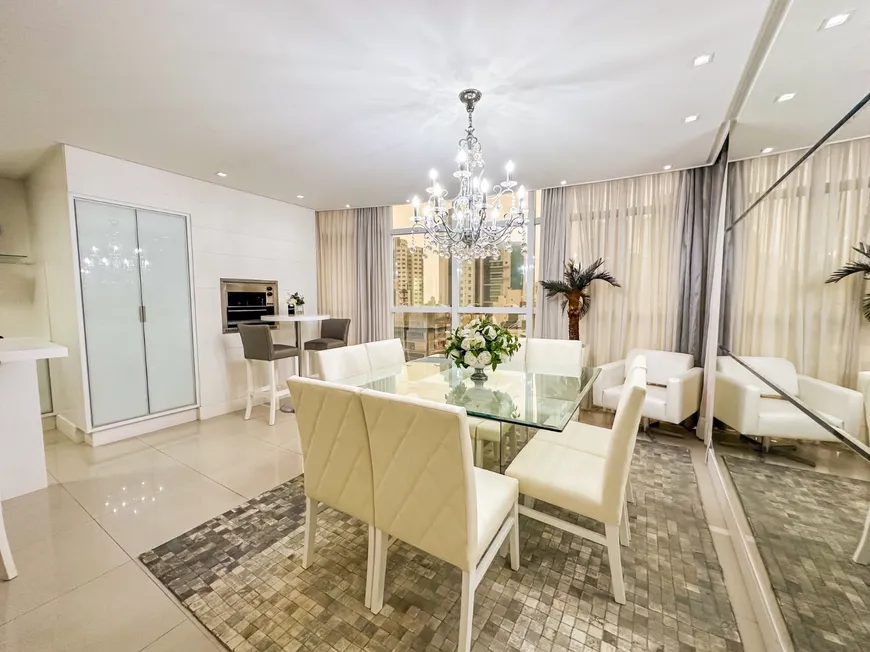 Foto 1 de Apartamento com 3 Quartos para alugar, 133m² em Centro, Balneário Camboriú