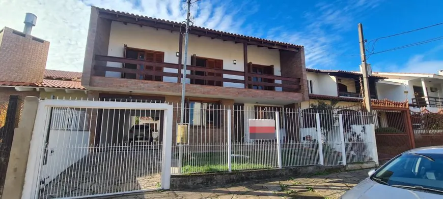 Foto 1 de Casa com 4 Quartos à venda, 388m² em Jardim Itú Sabará, Porto Alegre