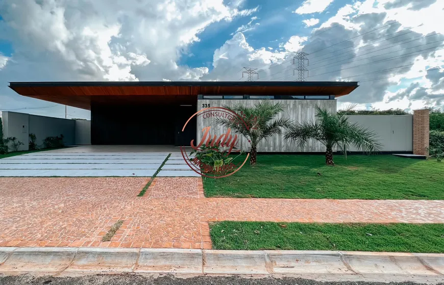 Foto 1 de Casa de Condomínio com 4 Quartos à venda, 380m² em Jardim Karaíba, Uberlândia