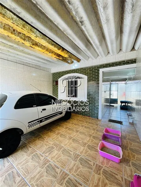 Foto 1 de Casa com 3 Quartos à venda, 70m² em Vila Tupi, Praia Grande