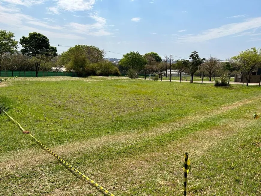 Foto 1 de Lote/Terreno à venda, 1500m² em Esperanca, Londrina