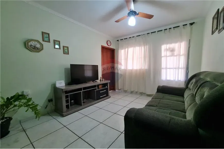 Foto 1 de Sobrado com 4 Quartos à venda, 165m² em Centro, Santo Antônio de Posse