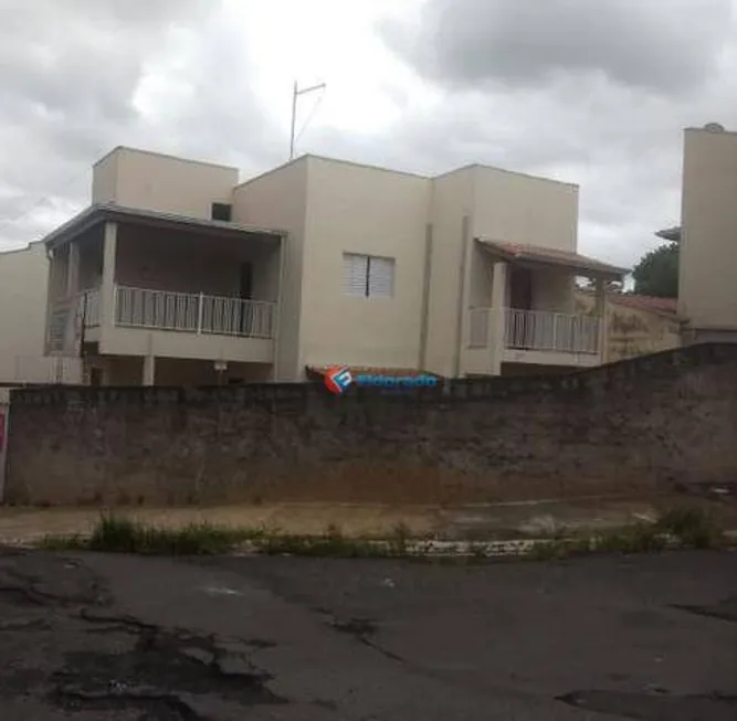 Foto 1 de Sobrado com 2 Quartos à venda, 200m² em Jardim Luiz Cia, Sumaré