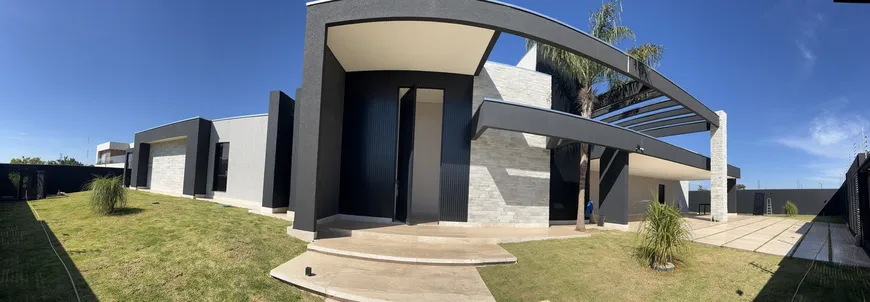 Foto 1 de Casa com 4 Quartos à venda, 2500m² em Park Way , Brasília