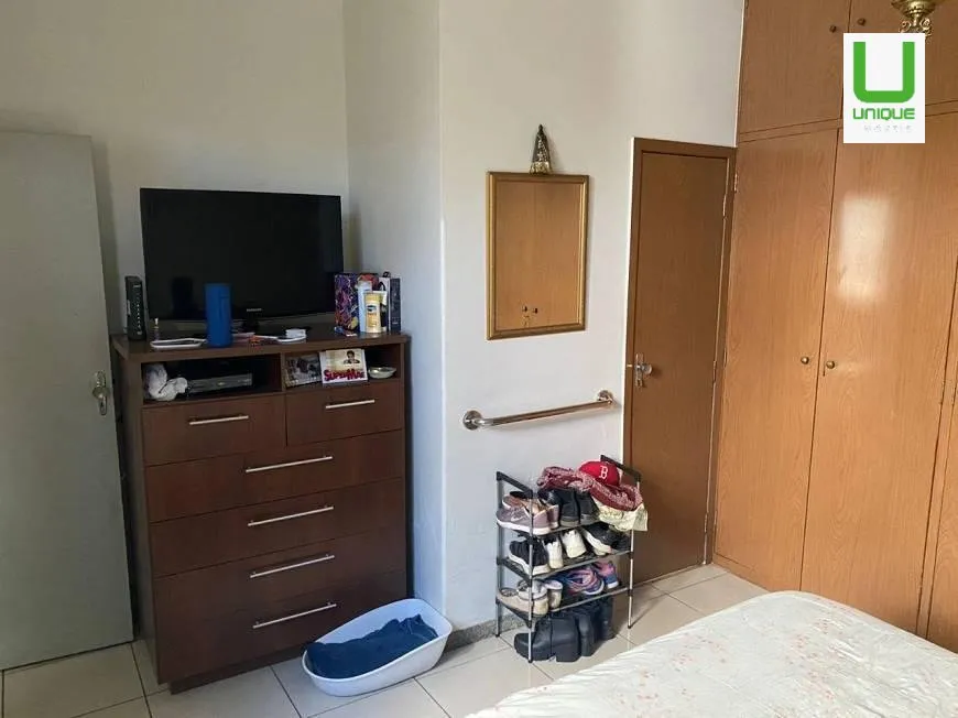 Foto 1 de Casa com 4 Quartos à venda, 243m² em Cruzeiro, Belo Horizonte