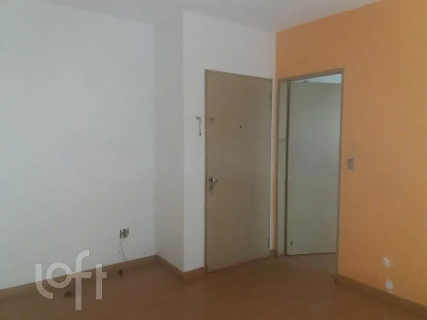 Foto 1 de Apartamento com 2 Quartos à venda, 52m² em Azenha, Porto Alegre