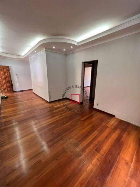 Foto 1 de Casa com 3 Quartos à venda, 180m² em Setor Central, Gama