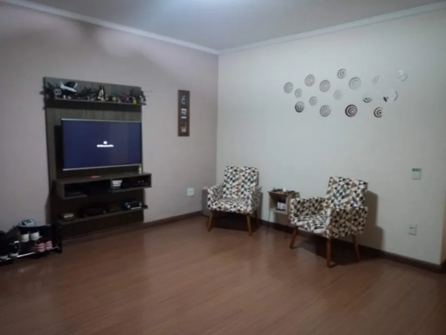 Foto 1 de Casa com 4 Quartos à venda, 185m² em Cidade Jardim, Sorocaba