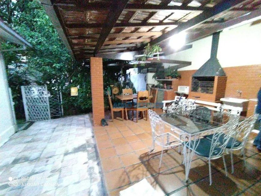 Foto 1 de Casa com 3 Quartos à venda, 170m² em Araras, Teresópolis