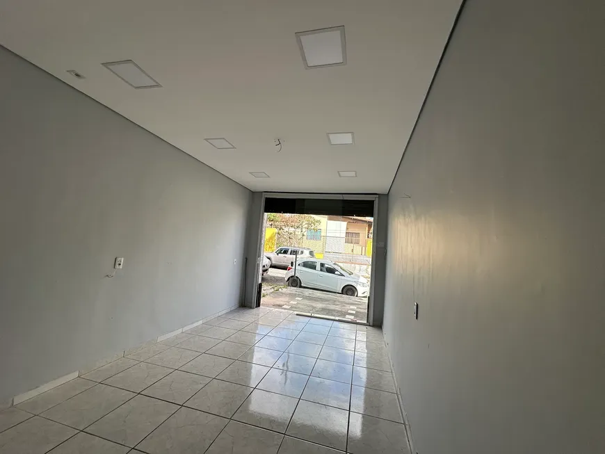 Foto 1 de Ponto Comercial para alugar, 30m² em Planalto, Belo Horizonte