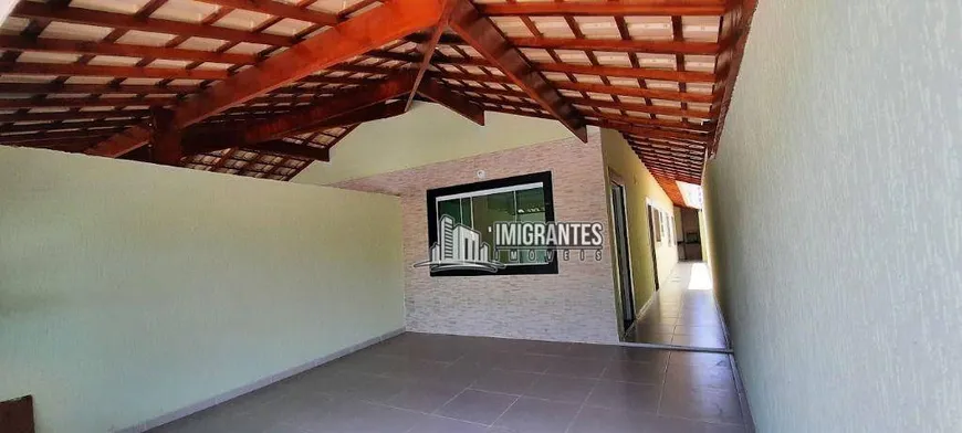 Foto 1 de Casa com 2 Quartos à venda, 125m² em Mirim, Praia Grande