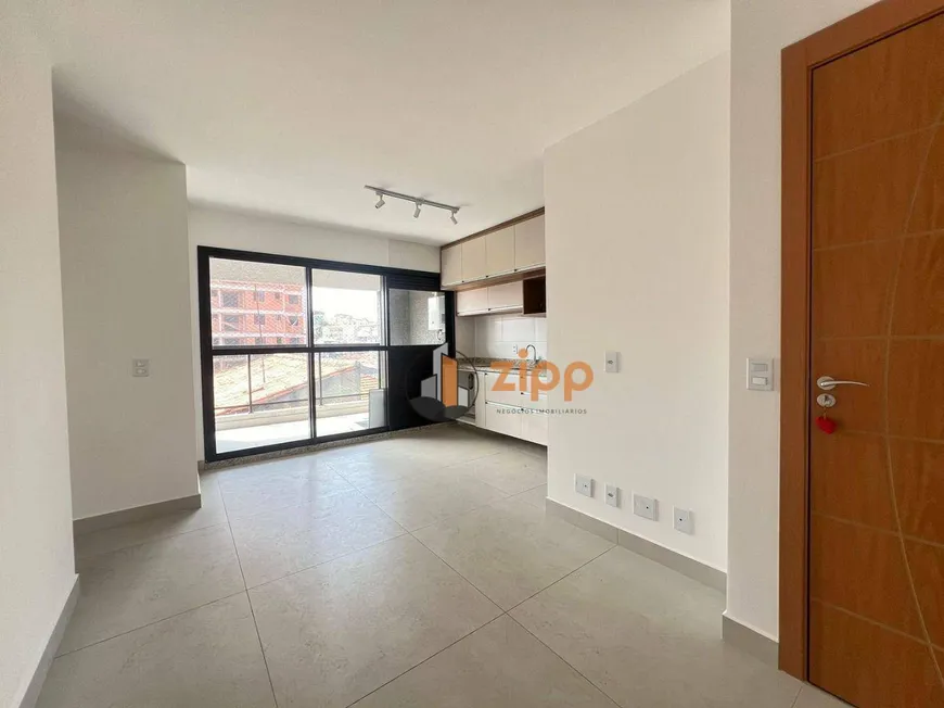 Foto 1 de Apartamento com 2 Quartos à venda, 49m² em Jardim São Paulo, São Paulo