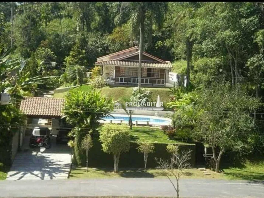 Foto 1 de Casa com 3 Quartos à venda, 200m² em Fazenda Ilha, Embu-Guaçu