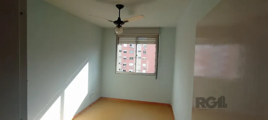 Foto 1 de Apartamento com 3 Quartos à venda, 74m² em Jardim Itú Sabará, Porto Alegre