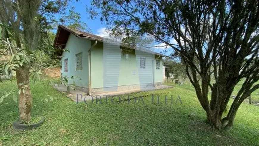 Foto 1 de Lote/Terreno à venda, 62920m² em Três Riachos, Biguaçu