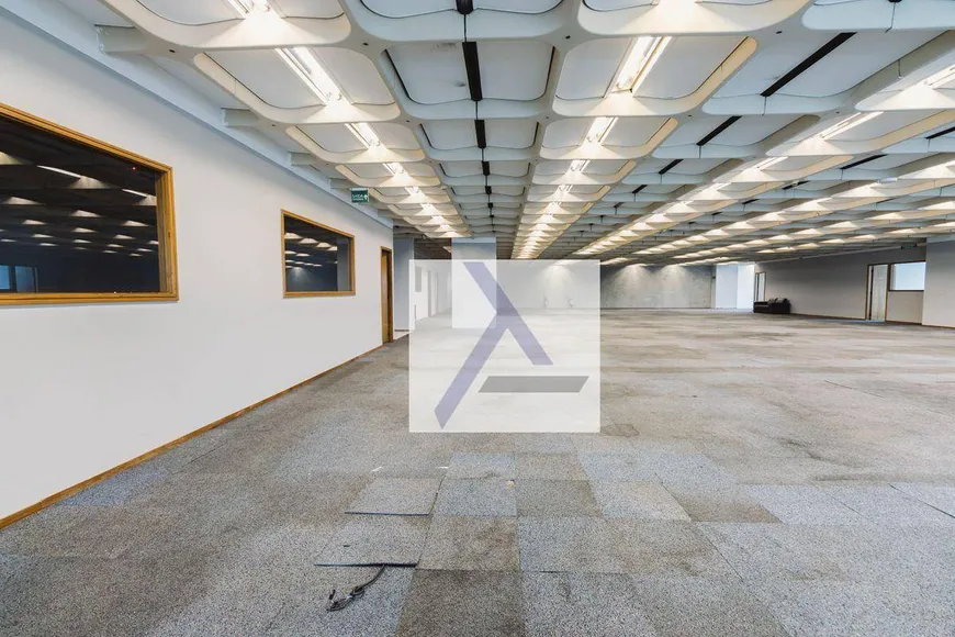 Foto 1 de Sala Comercial para alugar, 934m² em Jardim São Luís, São Paulo