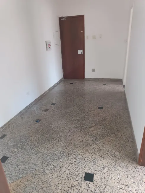 Foto 1 de Sala Comercial para alugar, 85m² em Gonzaga, Santos