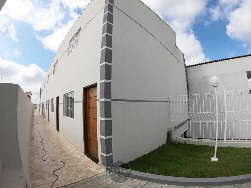 Foto 1 de Casa de Condomínio com 2 Quartos à venda, 67m² em Vila Suíssa, Mogi das Cruzes