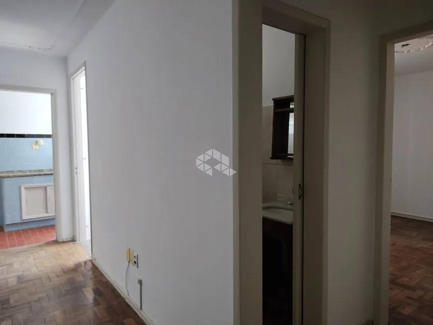 Foto 1 de Apartamento com 1 Quarto à venda, 38m² em Menino Deus, Porto Alegre